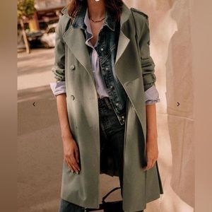 Sezane scott trench NWOT size 34 “khaki” xs/s